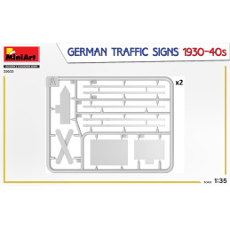 German Traffic Signs 1930-40s 35633 MiniArt 1:35