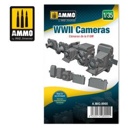 WWII Cameras 8900 AMMO by Mig 1:35